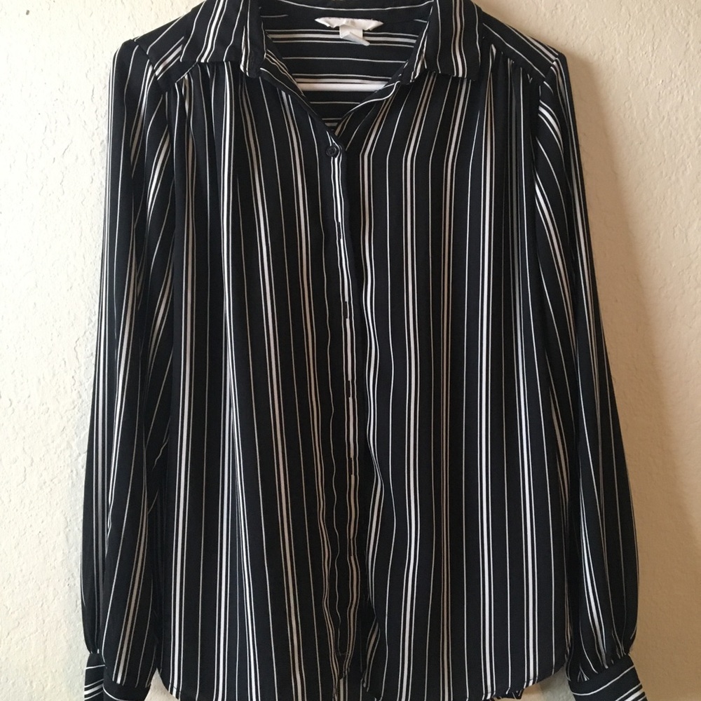 Black and white stripped button up dress shirt